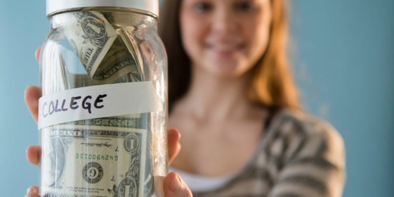 학생을 위해 돈을 버는 방법 : 추가 돈을 버는 주요 방법