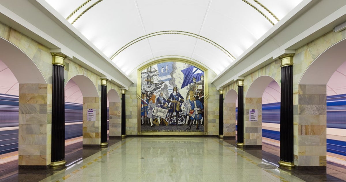 В Санкт-Петербурге проезд на метро и наземном транспорте снова подорожает