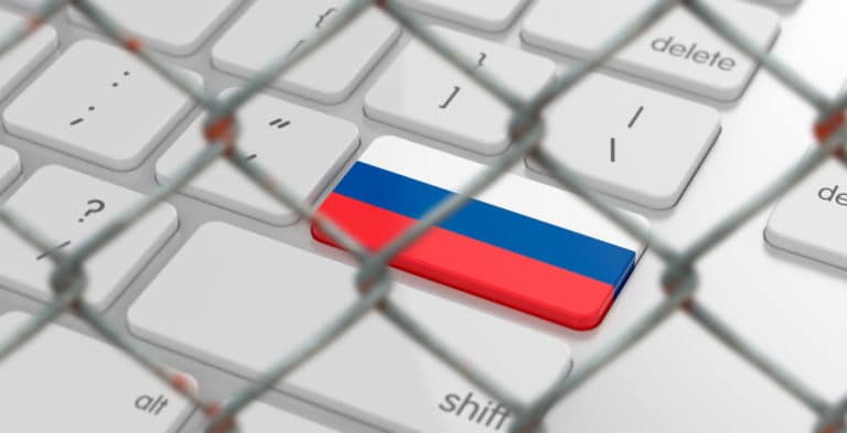 К чему приведет законопроект об автономной работе рунета? Комментарии о блокировке Интернета