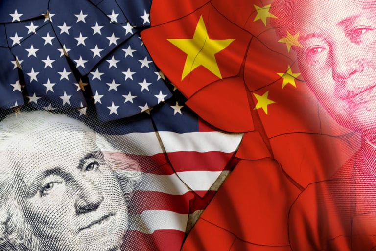 Новый виток торговой войны США и Китая несет риски для мировой экономики