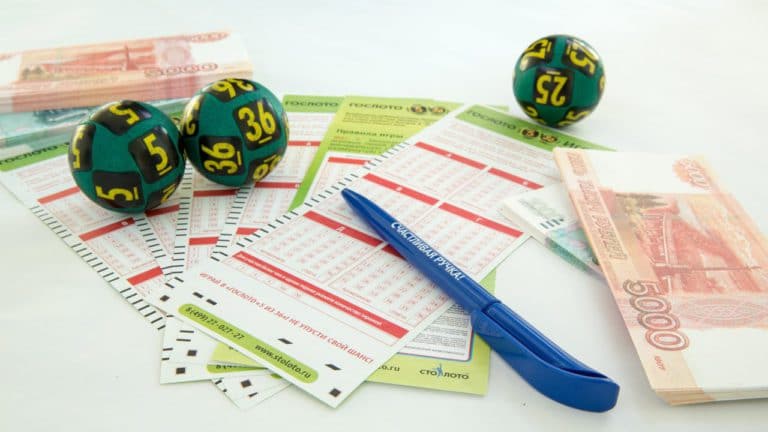 Налог на выигрыш в лотерею в России: сколько и когда платить