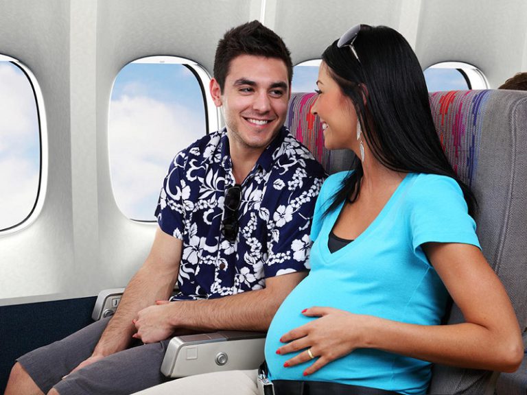 Страховка для беременных при выезде за границу: условия, оформление, документы