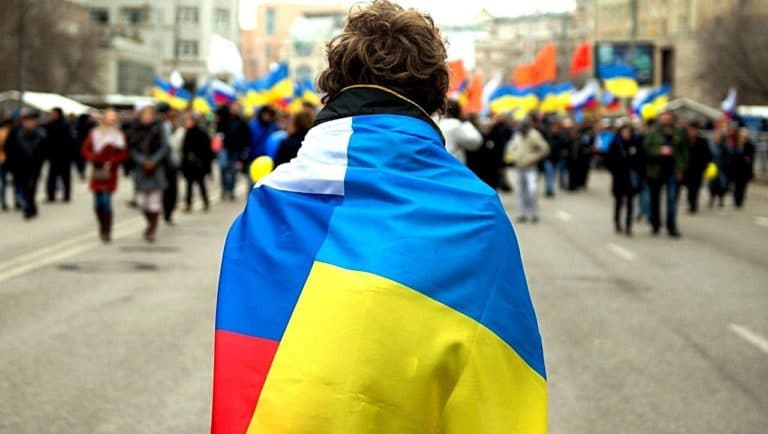 Льготы украинцам, желающим получить гражданство РФ