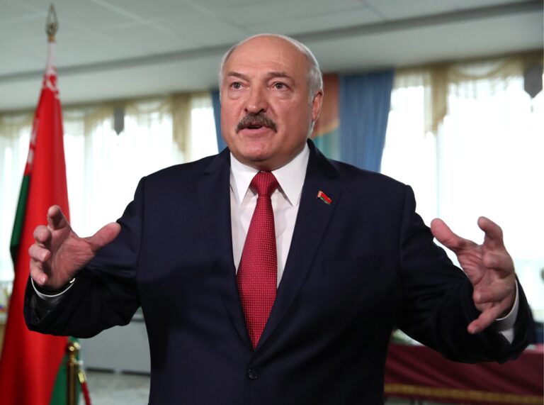 Как Лукашенко переболел коронавирусом