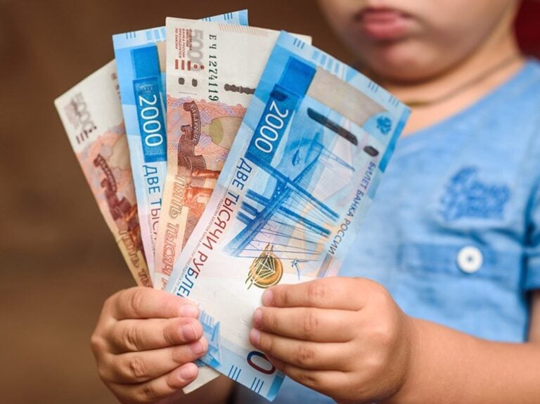 Деньги на детские выплаты уже выделены из бюджета