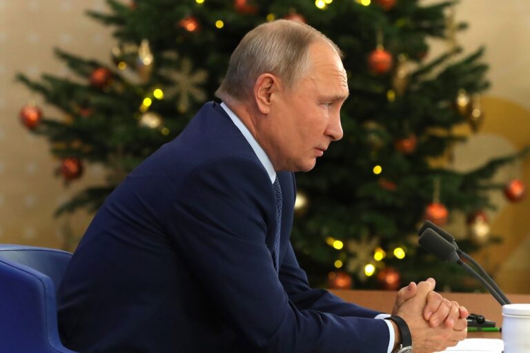 Путин о необходимости принятия поправок в Конституцию