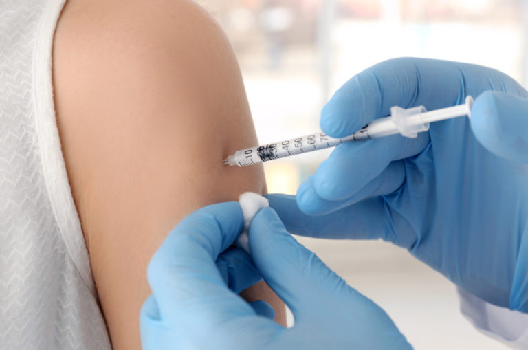 В России вводят обязательную вакцинацию от коронавируса