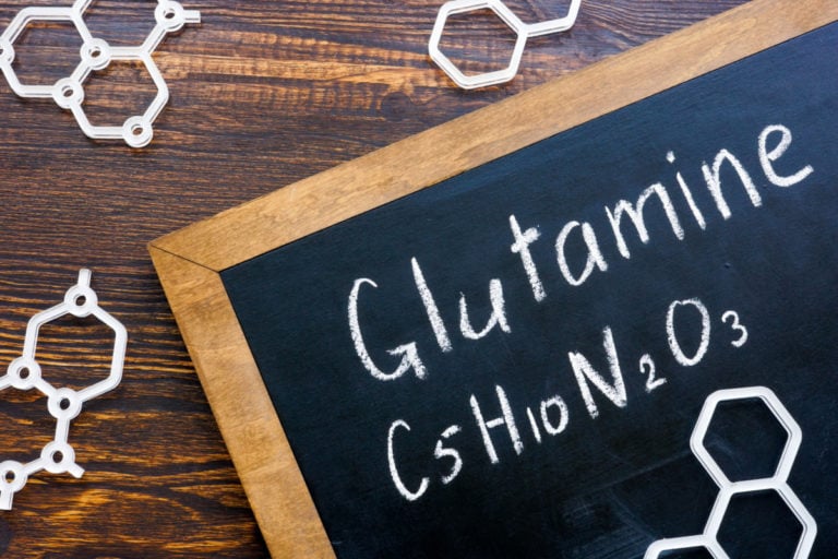 Glutamin ist eine der 20 Standardaminosäuren, aus denen Proteine ​​bestehen